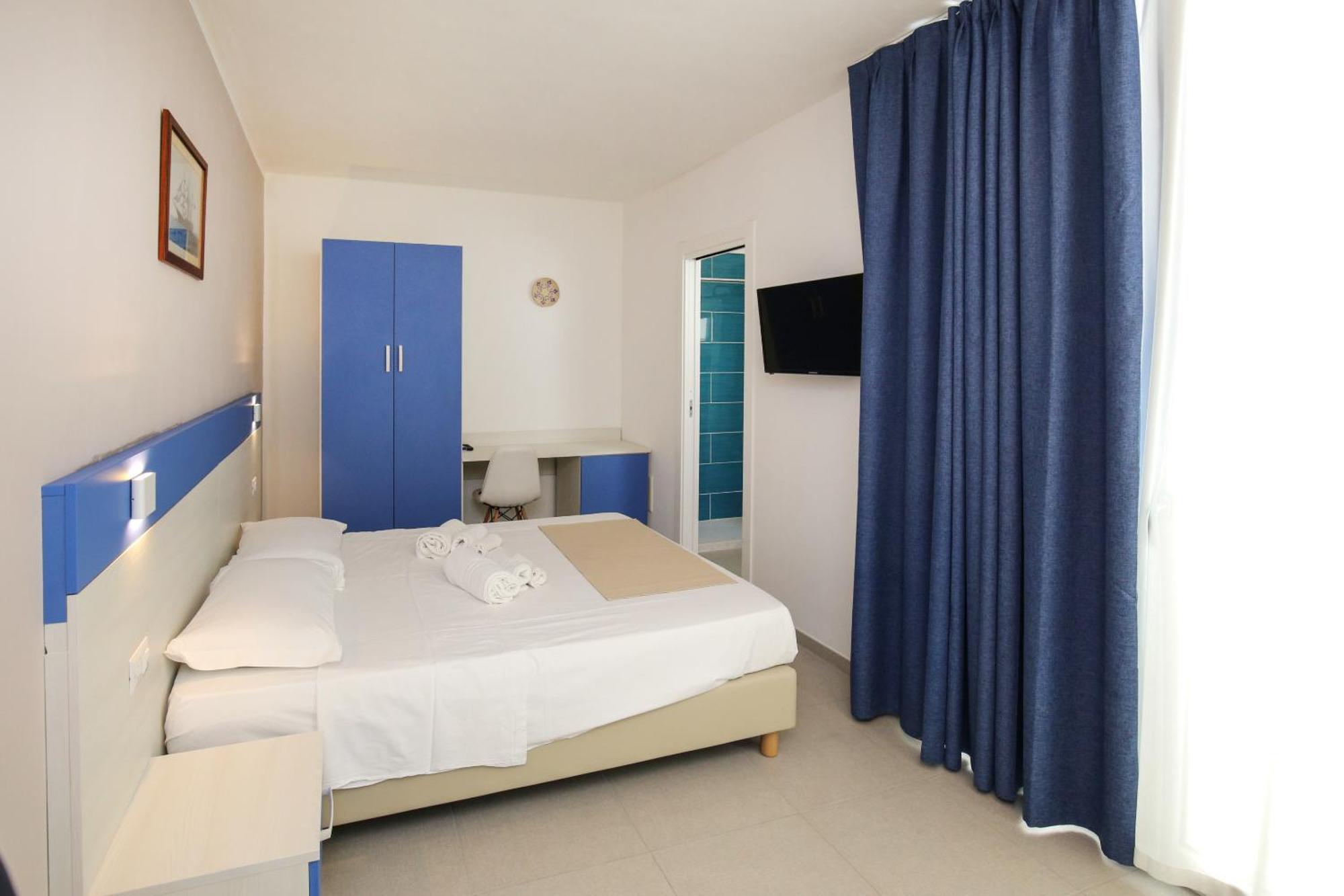 Hotel The Square Castelsardo Extérieur photo